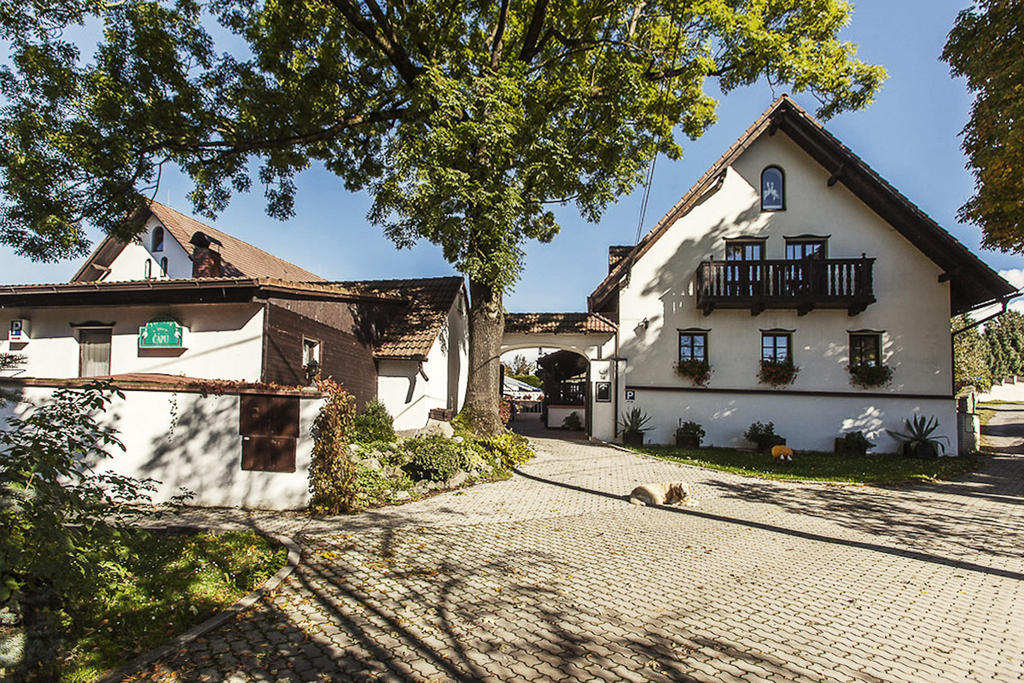 Pension U Dvou Capu Chocerady Exterior foto
