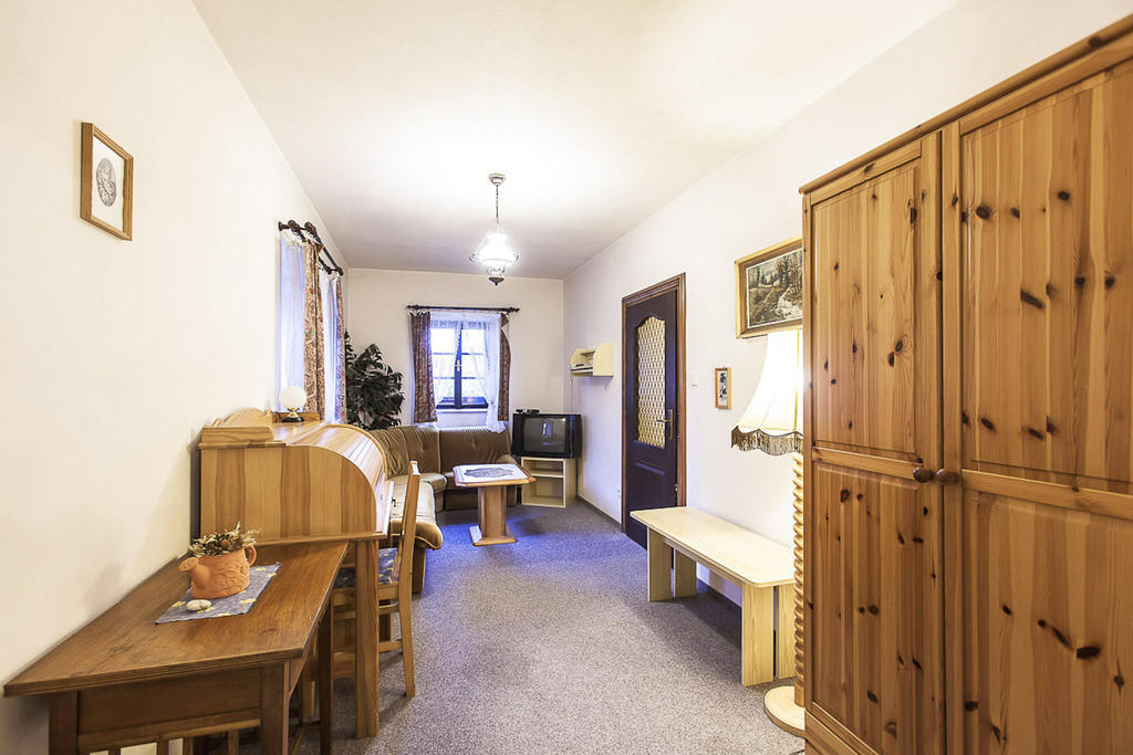 Pension U Dvou Capu Chocerady Zimmer foto