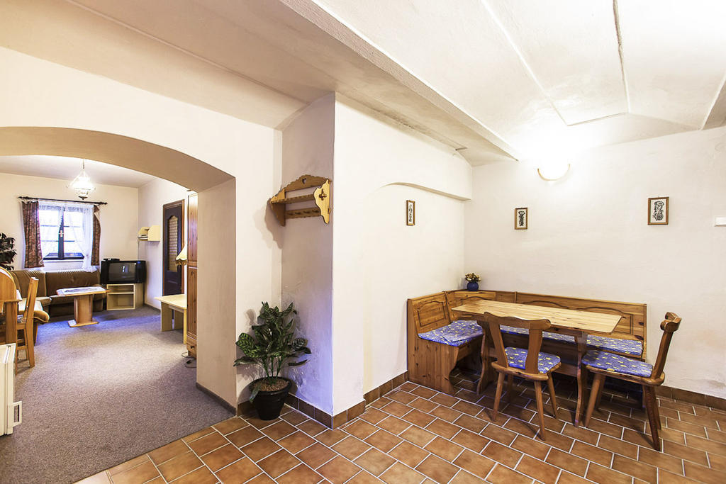 Pension U Dvou Capu Chocerady Zimmer foto