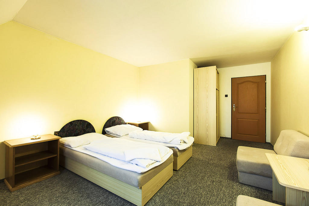 Pension U Dvou Capu Chocerady Zimmer foto